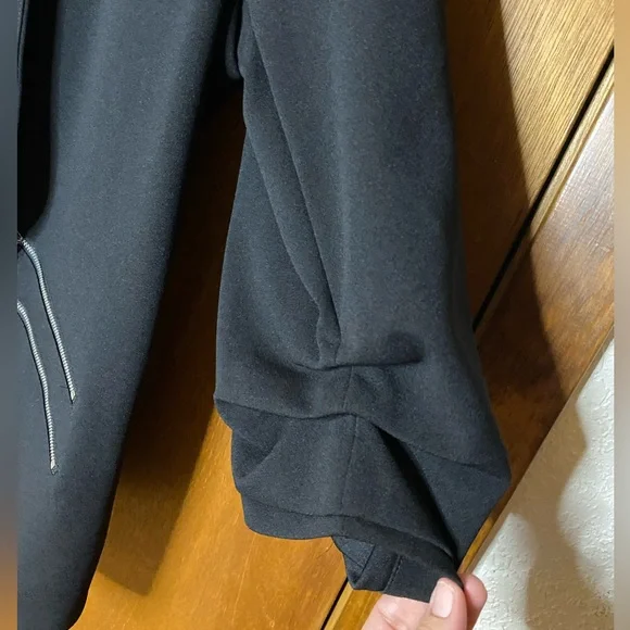 Maurice’s Black Polyester Spandex Blazer. Size 2x - Picture 2 of 6